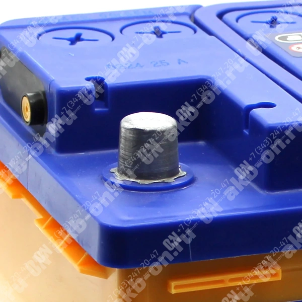 Аккумулятор автомобильный 12В 60Ач АКОМ +EFB обратной полярности 