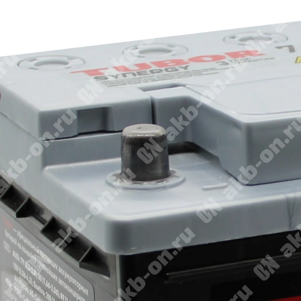 Аккумулятор автомобильный 12В 74Ач TUBOR SYNERGY обратной полярности низ.